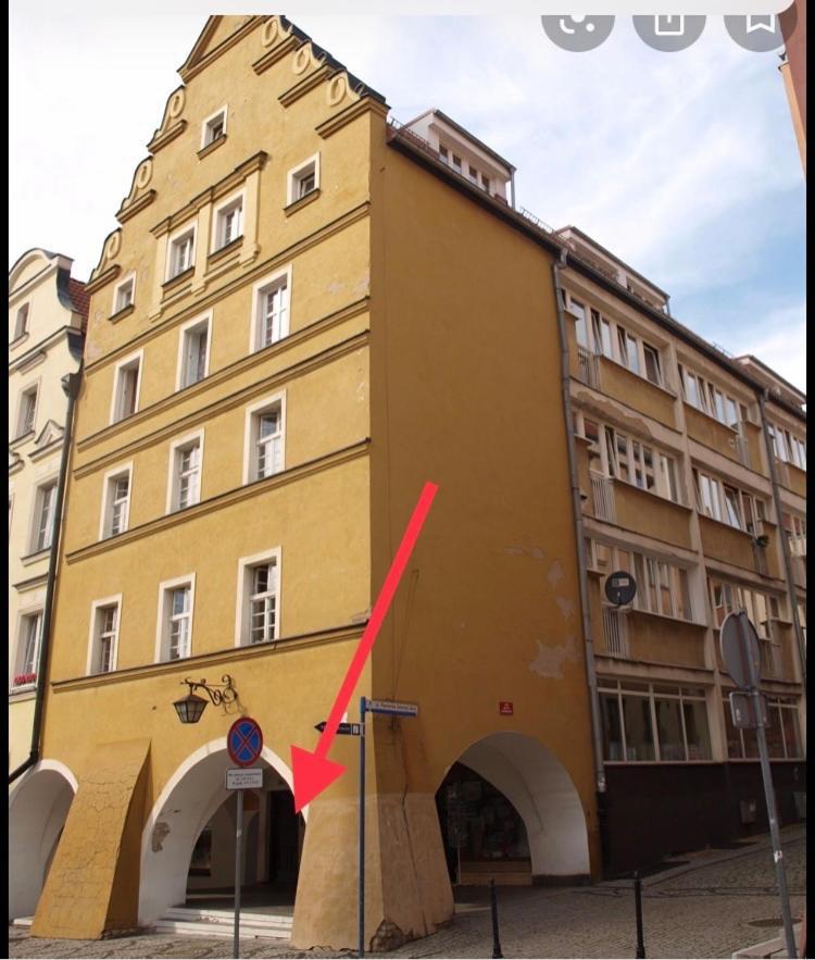 Apartament Szczesliwa 13 - Plac Ratuszowy Jelenia Góra Exterior foto