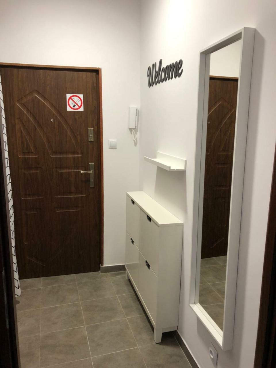 Apartament Szczesliwa 13 - Plac Ratuszowy Jelenia Góra Exterior foto